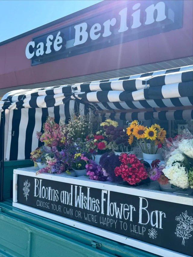 We are @cafeberlincomo until noon today. You know the Mediterranean Breakfast with a side of sunflowers and snapdragons are calling your name ◡̈
